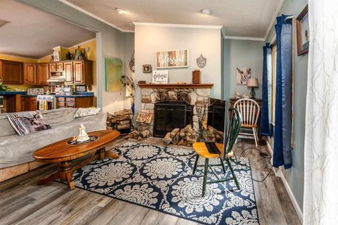 Tiny photo for 375 Lakota Way, Carbondale, IL 62902 (MLS # QC4270065)