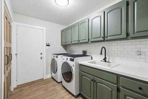 Tiny photo for 19443 Edgebrook Lane, Tinley Park, IL 60487 (MLS # 12620016)