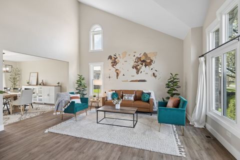 Tiny photo for 19443 Edgebrook Lane, Tinley Park, IL 60487 (MLS # 12620016)