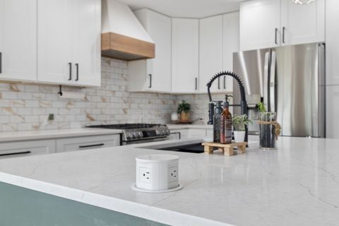 Tiny photo for 19443 Edgebrook Lane, Tinley Park, IL 60487 (MLS # 12620016)