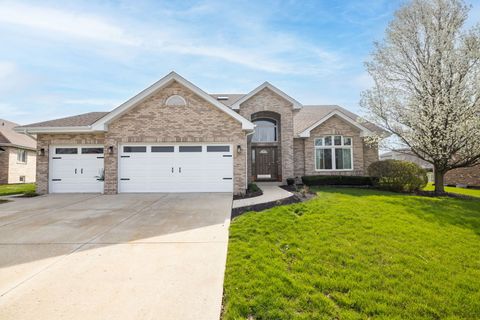 Tiny photo for 19443 Edgebrook Lane, Tinley Park, IL 60487 (MLS # 12620016)