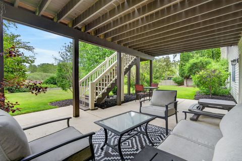 Tiny photo for 941 Par Drive, Algonquin, IL 60102 (MLS # 12649846)