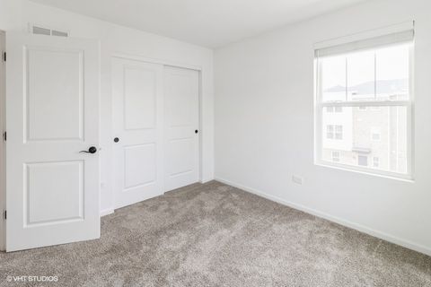 Tiny photo for 1533 Executive Way, Des Plaines, IL 60018 (MLS # 12493671)