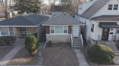 Tiny photo for 237 W 117th Street, Chicago, IL 60628 (MLS # 12599822)