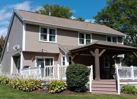 Tiny photo for 2100 Monday Drive, Elgin, IL 60123 (MLS # 12465675)