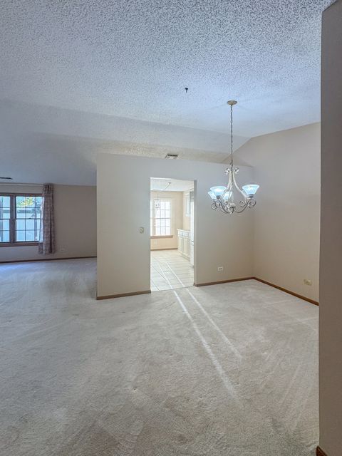 Tiny photo for 316 Carriage Way #D, Bloomingdale, IL 60108 (MLS # 12505718)