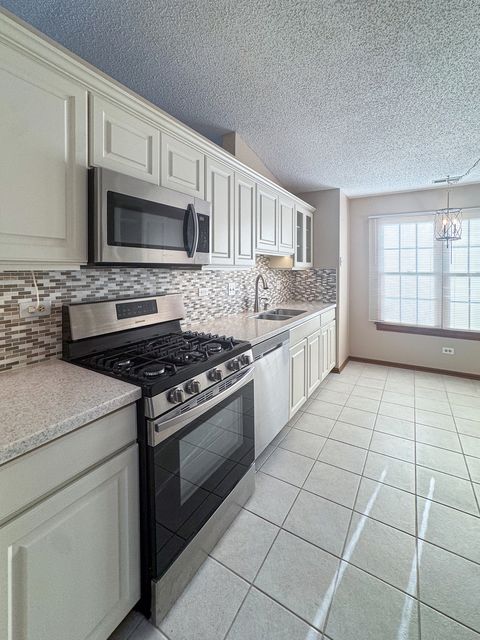 Tiny photo for 316 Carriage Way #D, Bloomingdale, IL 60108 (MLS # 12505718)