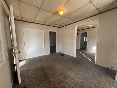 Tiny photo for 412 E Columbia Avenue, Champaign, IL 61820 (MLS # 12619797)