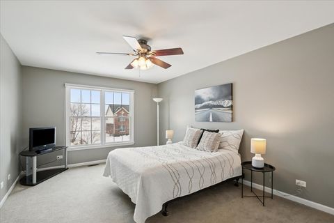 Tiny photo for 82 Open Parkway S, Hawthorn Woods, IL 60047 (MLS # 12512242)