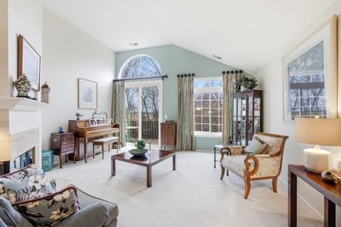 Tiny photo for 30W038 Willow Lane #D, Warrenville, IL 60555 (MLS # 12572145)