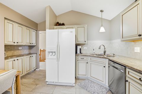 Tiny photo for 30W038 Willow Lane #D, Warrenville, IL 60555 (MLS # 12572145)