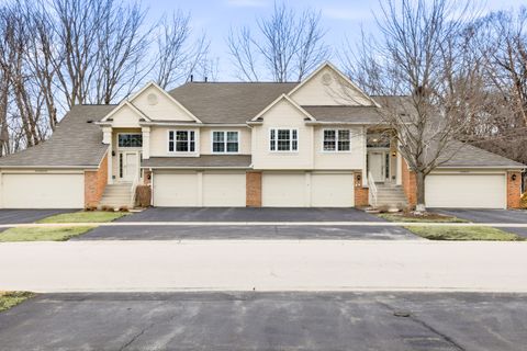Tiny photo for 30W038 Willow Lane #D, Warrenville, IL 60555 (MLS # 12572145)