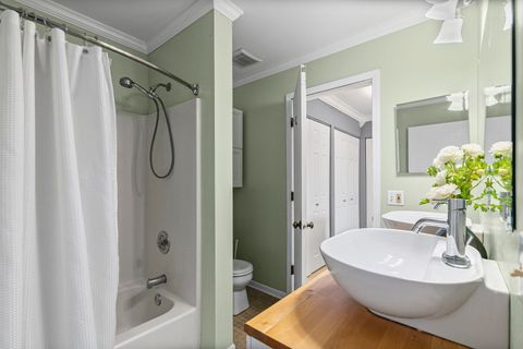 Tiny photo for Gurnee, IL 60031 (MLS # 12583495)