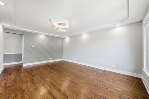 Tiny photo for 530 Bensley Avenue, Calumet City, IL 60409 (MLS # 12664258)