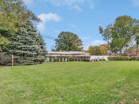 Tiny photo for 704 Lois Place, Joliet, IL 60435 (MLS # 12506505)