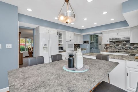 Tiny photo for 704 Lois Place, Joliet, IL 60435 (MLS # 12506505)