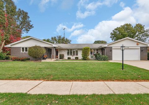 704 Lois Place Joliet IL 60435