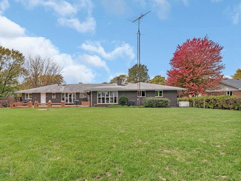 Tiny photo for 704 Lois Place, Joliet, IL 60435 (MLS # 12506505)