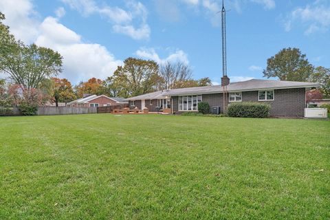 Tiny photo for 704 Lois Place, Joliet, IL 60435 (MLS # 12506505)