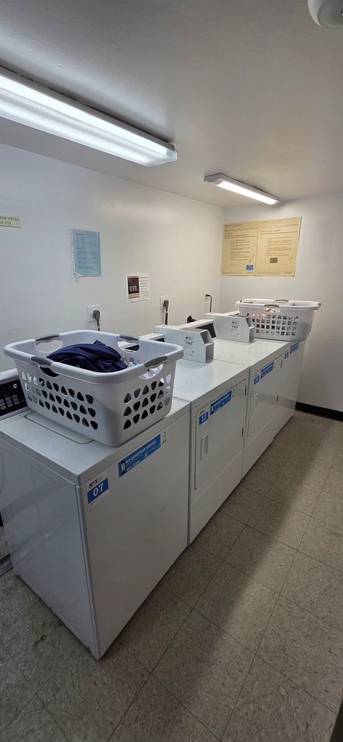 Tiny photo for 450 Raintree Court #2M, Glen Ellyn, IL 60137 (MLS # 12539812)