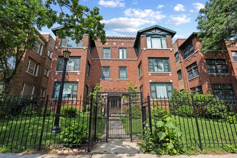 Photo of 4436 N Malden Street #3S, Chicago, IL 60640 (MLS # 12701086)
