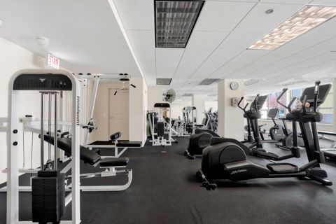 Tiny photo for 200 N Jefferson Street #2301, Chicago, IL 60661 (MLS # 12620975)