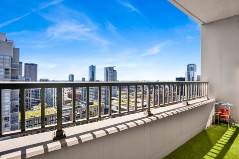 Tiny photo for 200 N Jefferson Street #2301, Chicago, IL 60661 (MLS # 12620975)