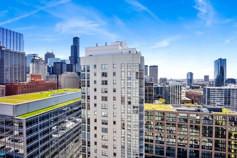 Tiny photo for 200 N Jefferson Street #2301, Chicago, IL 60661 (MLS # 12620975)