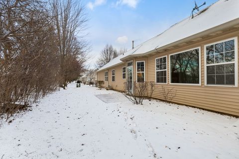 Tiny photo for 2286 Meadowcroft Lane, Grayslake, IL 60030 (MLS # 12533742)