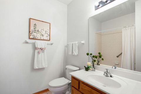 Tiny photo for 2286 Meadowcroft Lane, Grayslake, IL 60030 (MLS # 12533742)