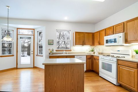 Tiny photo for 2286 Meadowcroft Lane, Grayslake, IL 60030 (MLS # 12533742)