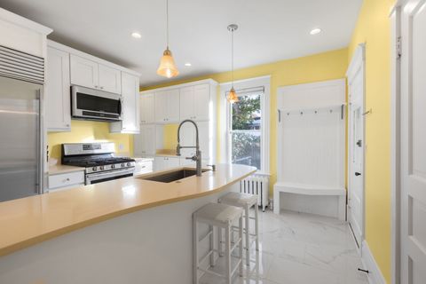 Tiny photo for 331 Granby Road, Lake Forest, IL 60045 (MLS # 12518054)