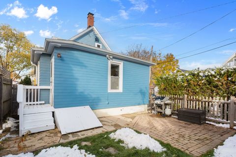 Tiny photo for 331 Granby Road, Lake Forest, IL 60045 (MLS # 12518054)