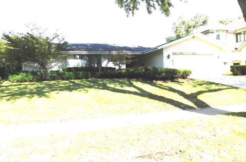 Tiny photo for 1117 Summit Hills Lane, Naperville, IL 60563 (MLS # 12507968)