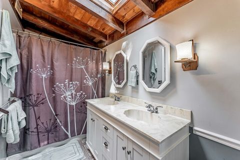 Tiny photo for 17W685 Lorraine Avenue, Addison, IL 60101 (MLS # 12639190)