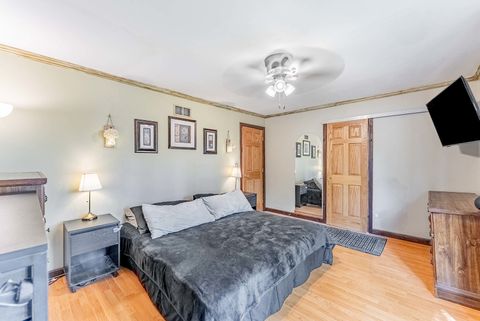 Tiny photo for 17W685 Lorraine Avenue, Addison, IL 60101 (MLS # 12639190)