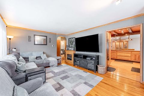 Tiny photo for 17W685 Lorraine Avenue, Addison, IL 60101 (MLS # 12639190)