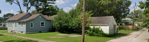 Tiny photo for 1425 7th Street, Rock Island, IL 61201 (MLS # 12613994)