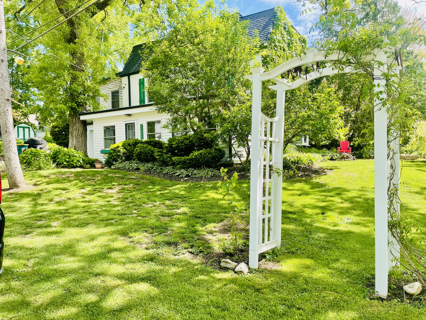 24311 N Bonnie Lane