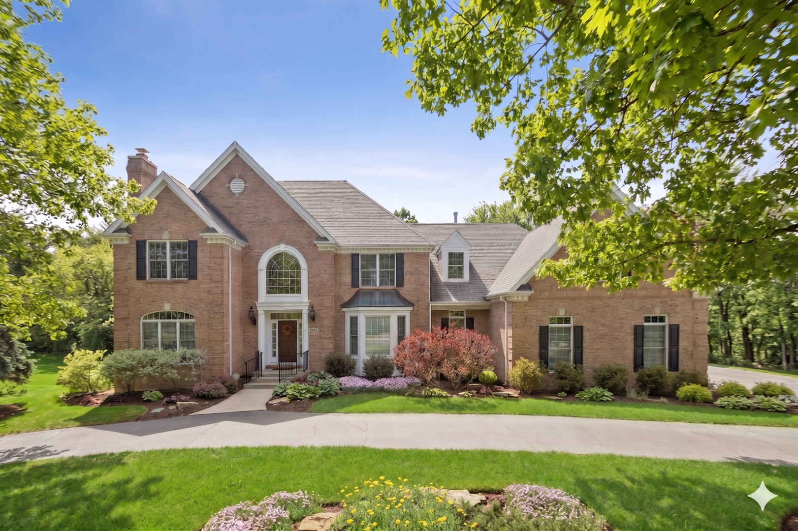 5606 Winding Road