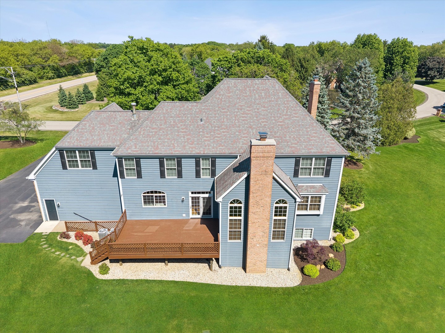 5606 Winding Road