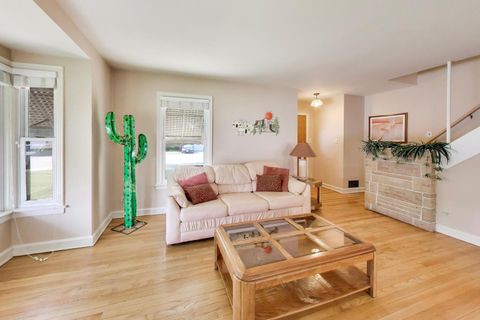 Tiny photo for 5300 N Oconto Avenue, Chicago, IL 60656 (MLS # 12672954)