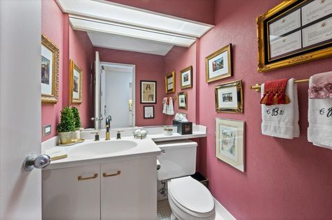 Tiny photo for 110 E Delaware Place #1702, Chicago, IL 60611 (MLS # 12603109)