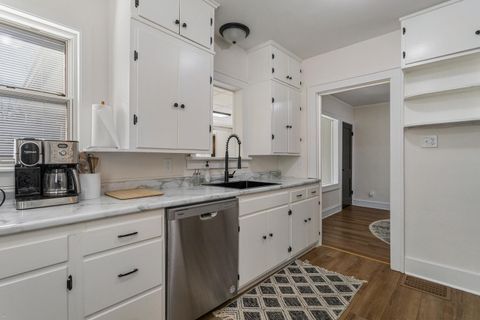 Tiny photo for 1003 W William Street, Champaign, IL 61821 (MLS # 12547959)