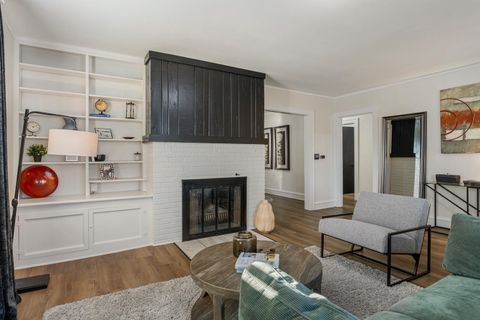 Tiny photo for 1003 W William Street, Champaign, IL 61821 (MLS # 12547959)