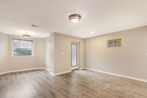 Tiny photo for 5726 N Kenmore Avenue #GS, Chicago, IL 60660 (MLS # 12542859)