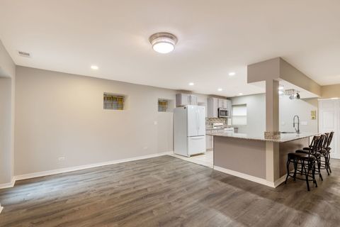 Tiny photo for 5726 N Kenmore Avenue #GS, Chicago, IL 60660 (MLS # 12542859)