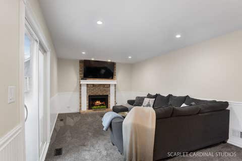 Tiny photo for 309 Foxworth Court, Aurora, IL 60502 (MLS # 12671738)