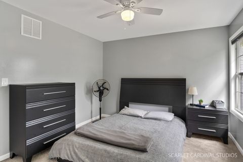 Tiny photo for 309 Foxworth Court, Aurora, IL 60502 (MLS # 12671738)