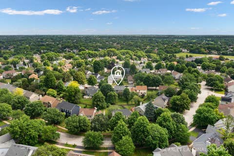 Tiny photo for 309 Foxworth Court, Aurora, IL 60502 (MLS # 12671738)